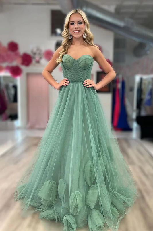Green Strapless A-Line Tulle Long Prom Dresses