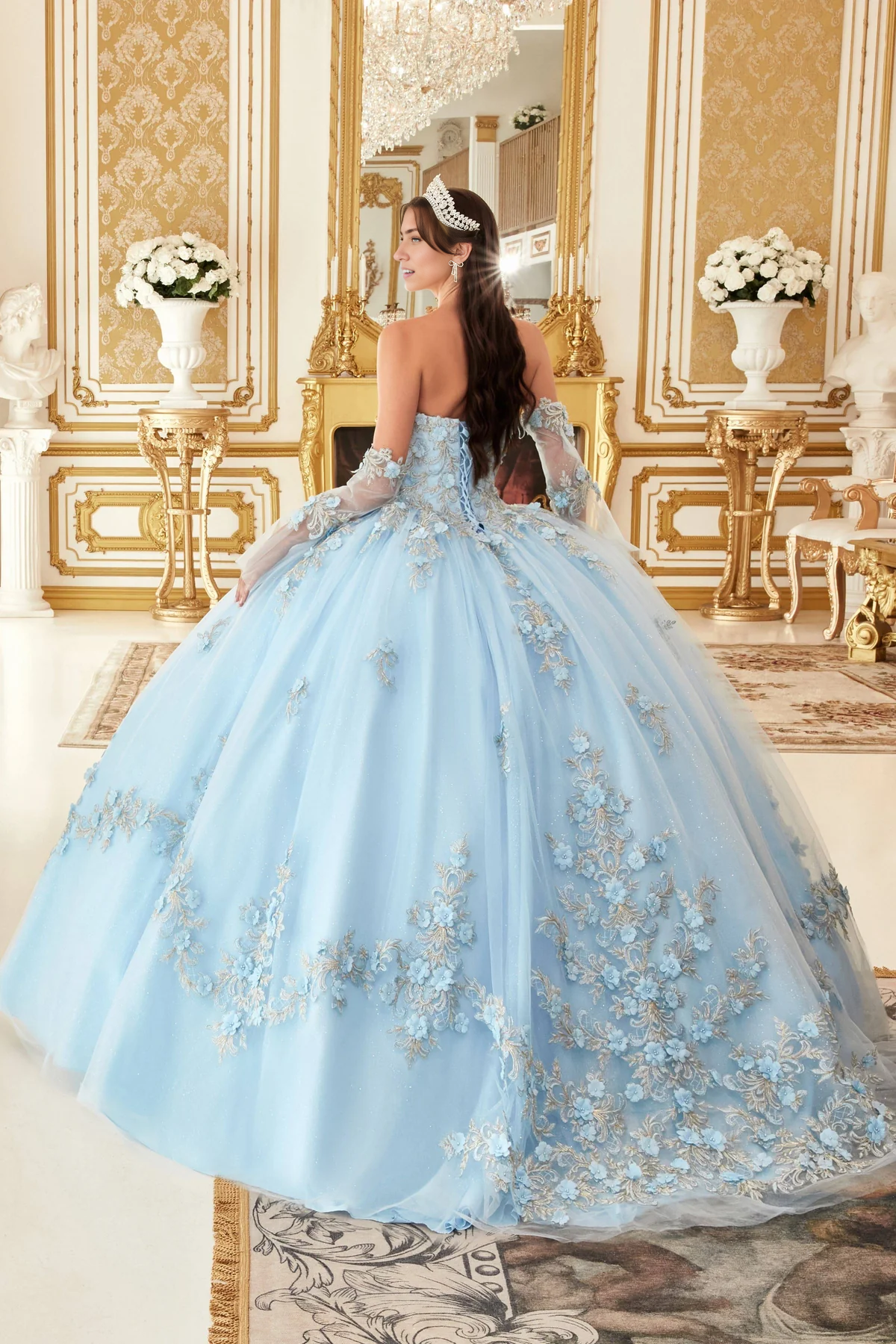 Layered Floral Ball Gown Quinceanera Dress Evening Gown Luxurious Dress Valentine's Day Quinceanera Chapel Train Short Sleeve Off Shoulder with Appliques