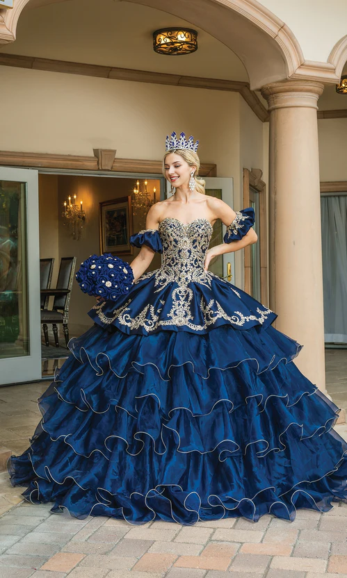 Ball Gown Quinceanera Dresses Princess Dress Layered Removable Strapless With Appliques
