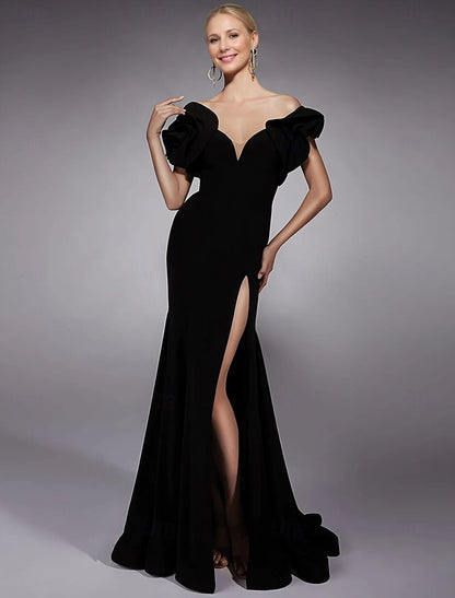 A-Line Evening Gown Formal Floor Length Short Sleeve V Neck Pocket Stretch Crepe with Slit