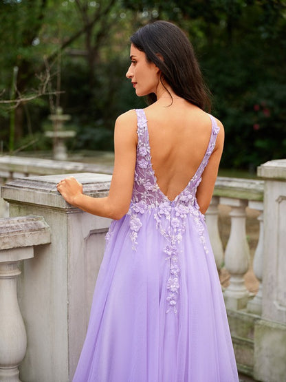 A-Line/Princess Tulle Applique V-neck Sleeveless Floor-Length Dresses