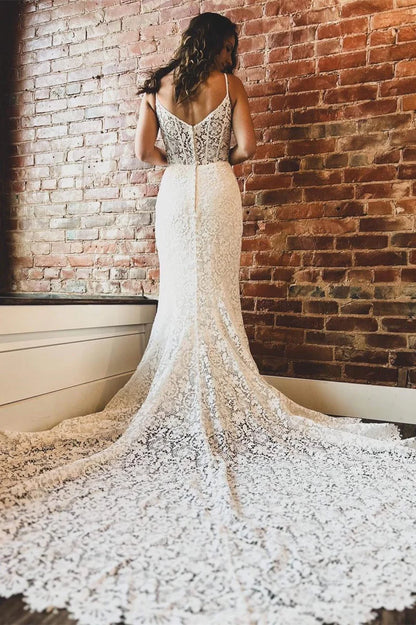 Mermaid White Lace Sweetheart Trumpet Long Wedding Dress