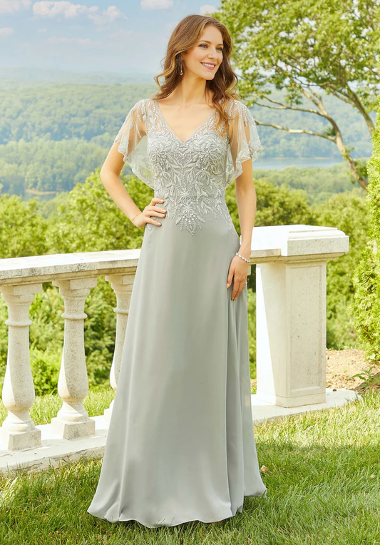 A-Line V-Neck Chiffon Mother of the Bride Dresse With Appliques