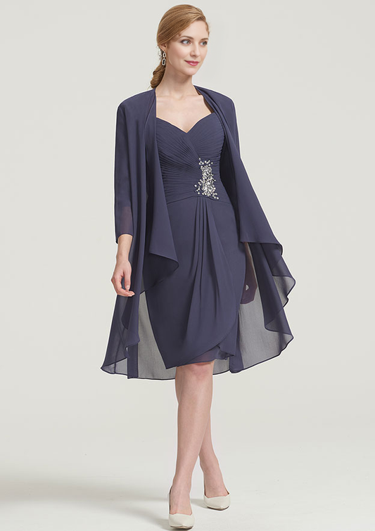 Sheath/Column Scalloped Neck 3/4 Sleeve Knee-Length Chiffon Mother of the Bride Dress With Pleated Beading Appliqued