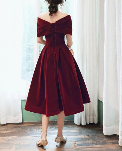 A-Line Wine Red Velvet Tea Length Homecoming Dress Strapless Party Dresses