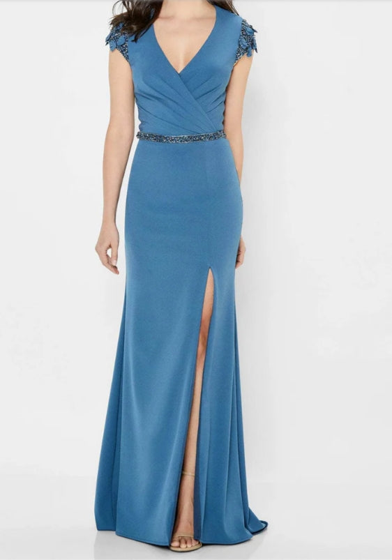 V-Neck Beaded Waistband Floor-length Formal Prom Dress Gown