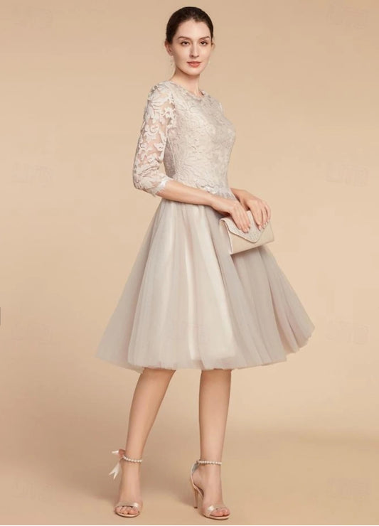 A-Line Mother of the Bride Dress Wedding Guest Elegant Jewel Neck Knee Length Lace Tulle with Pleats