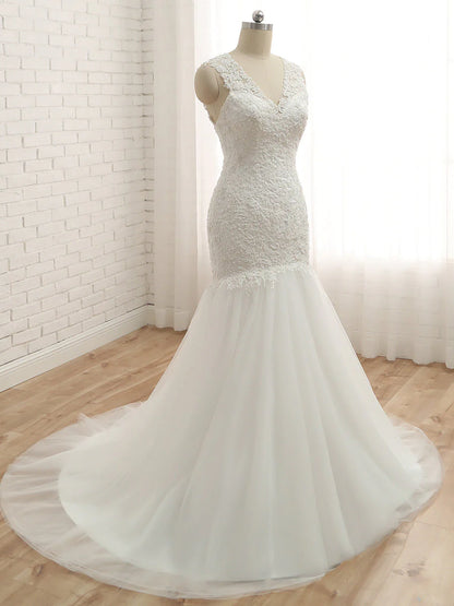 Trumpet/Mermaid V-Neck Sleeveless Applique With Sequin Tulle Court Train Wedding Dresses