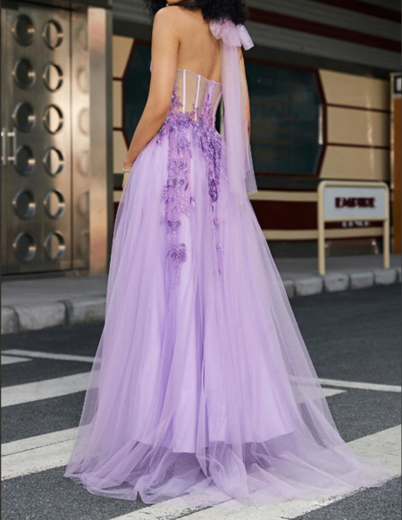 A Line Tulle Halter Neck Corset Prom Dress with Appliques