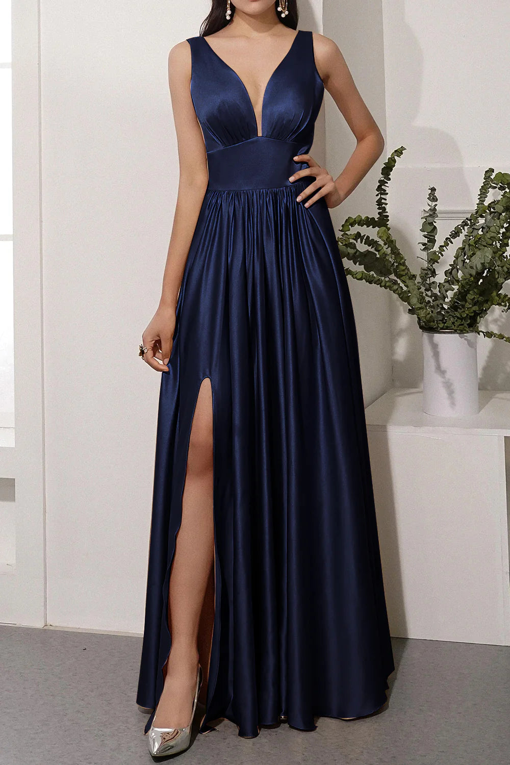 Satin V-neck Wedding Guest Dress Long Prom Party Dress With Slit