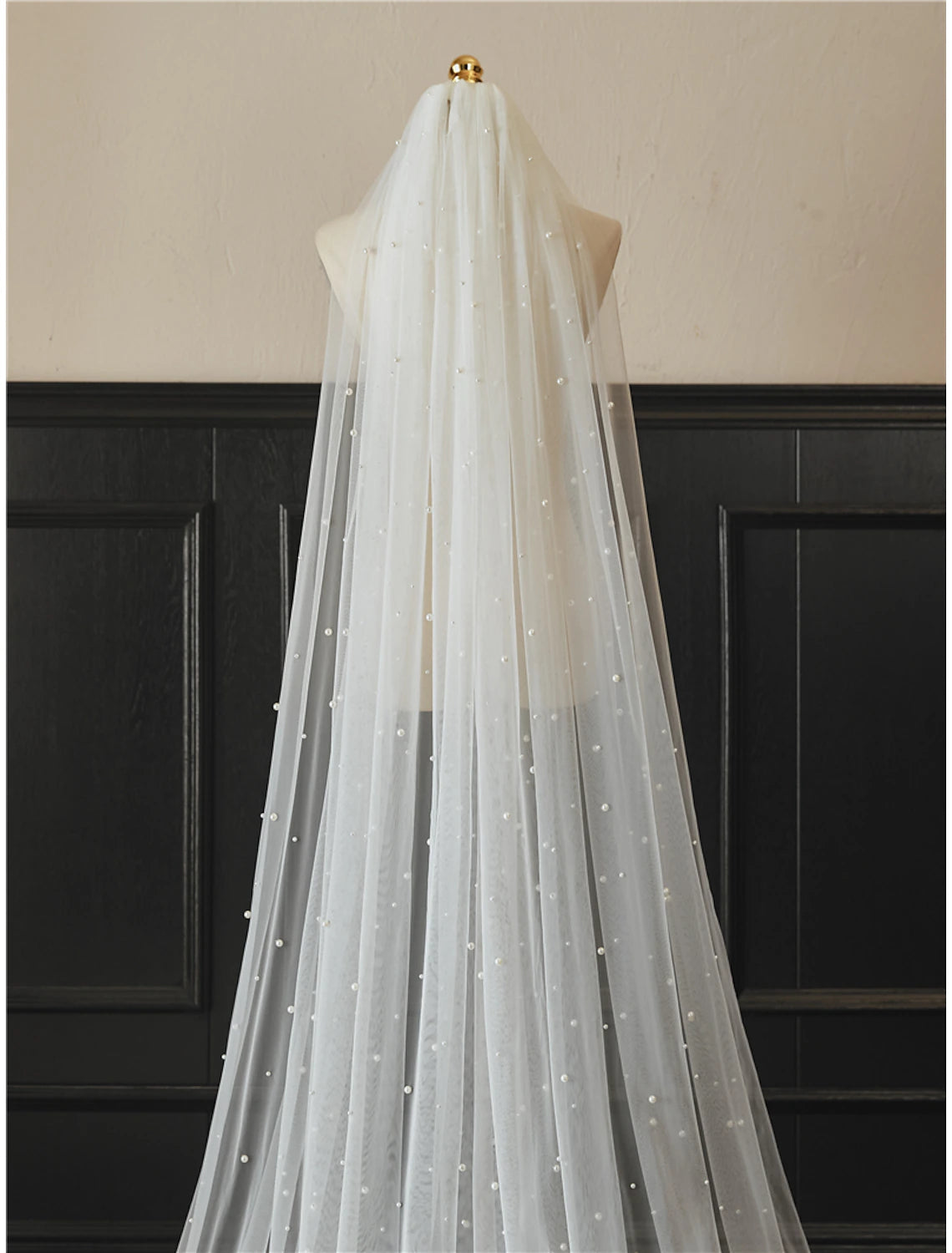 One-tier Pearls Wedding Veil Cathedral Veils