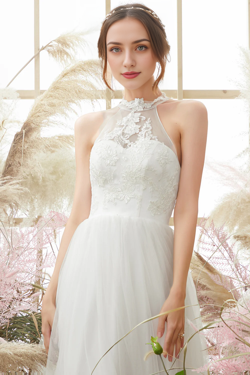 Elegant White Halter Neck Wedding Dress Lace Tulle Long Dress – Koutun