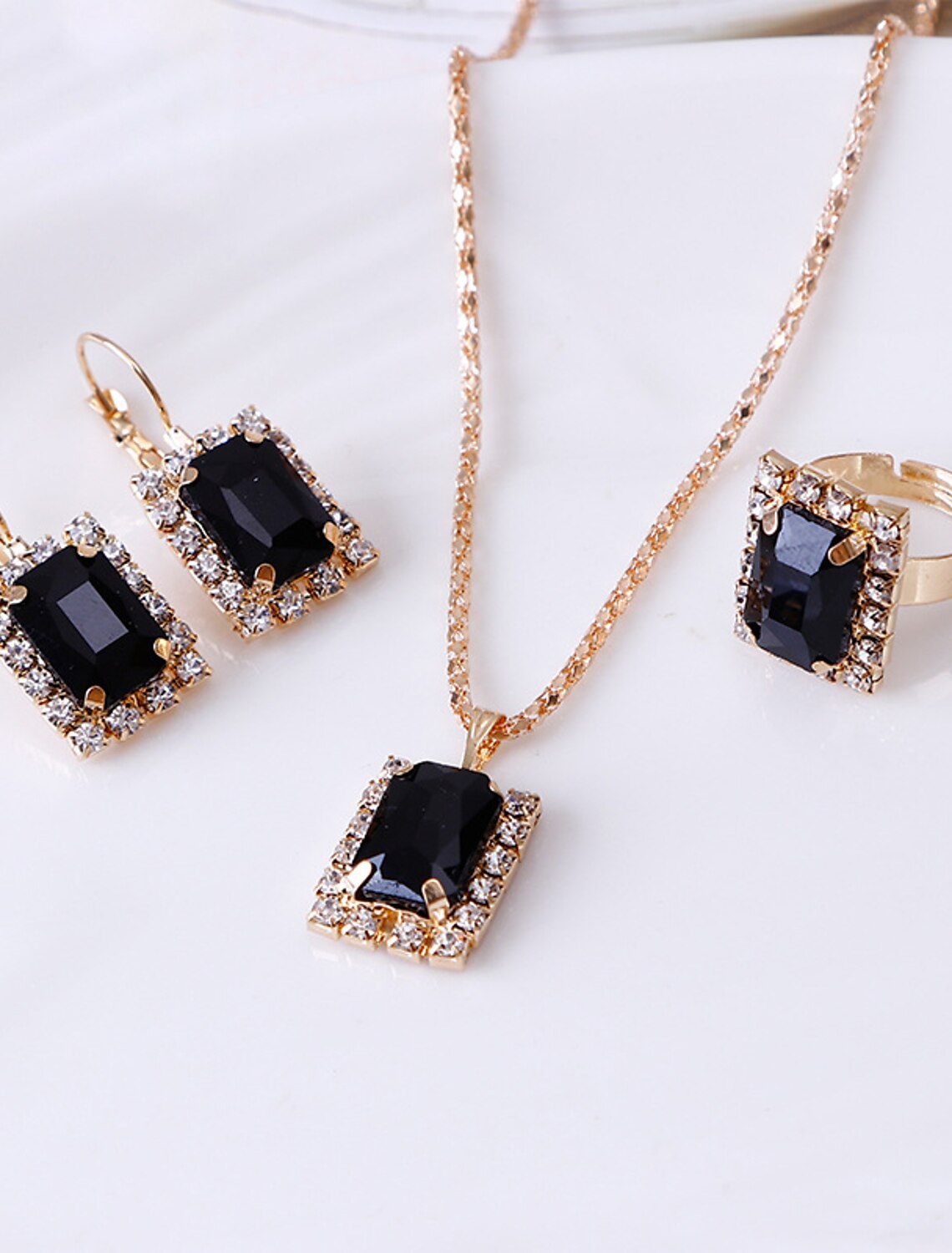 3pcs Rhinestone Alloy Rings 1 Necklace Earrings Women's Elegant Vintage Fashion Geometrical Geometric Jewelry Set