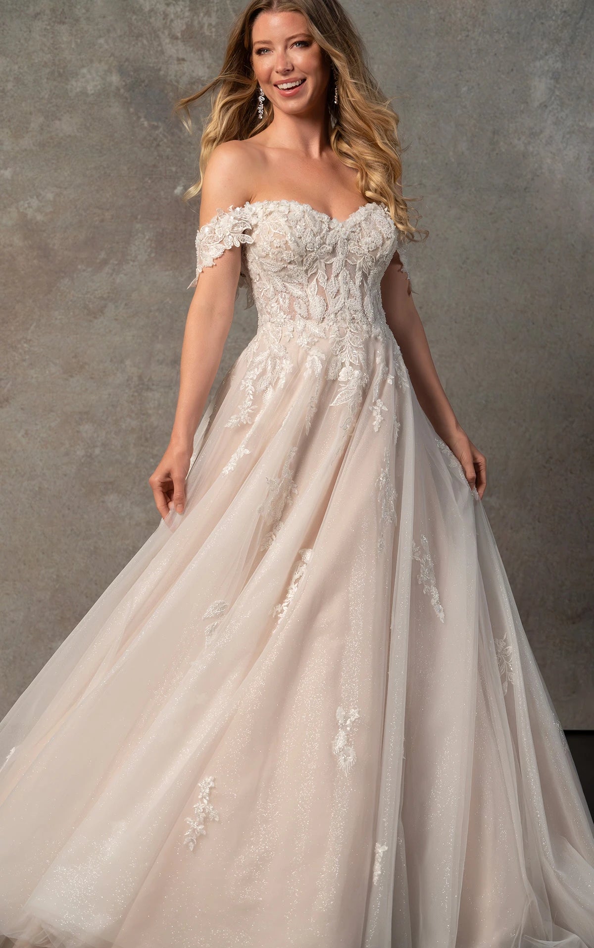 Romantic Off-the-Shoulder A-Line Wedding Dress with Sweetheart Neckline