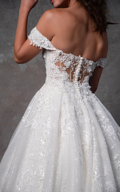 Romantic Floral Lace Off-the-Shoulder Ballgown Wedding Dress with Sweetheart Neckline