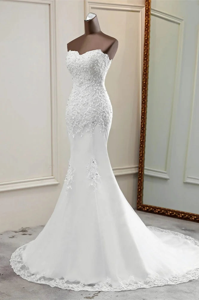 Strapless Lace Appliques Bride Gown Long Mermaid Wedding Gown With Beadings