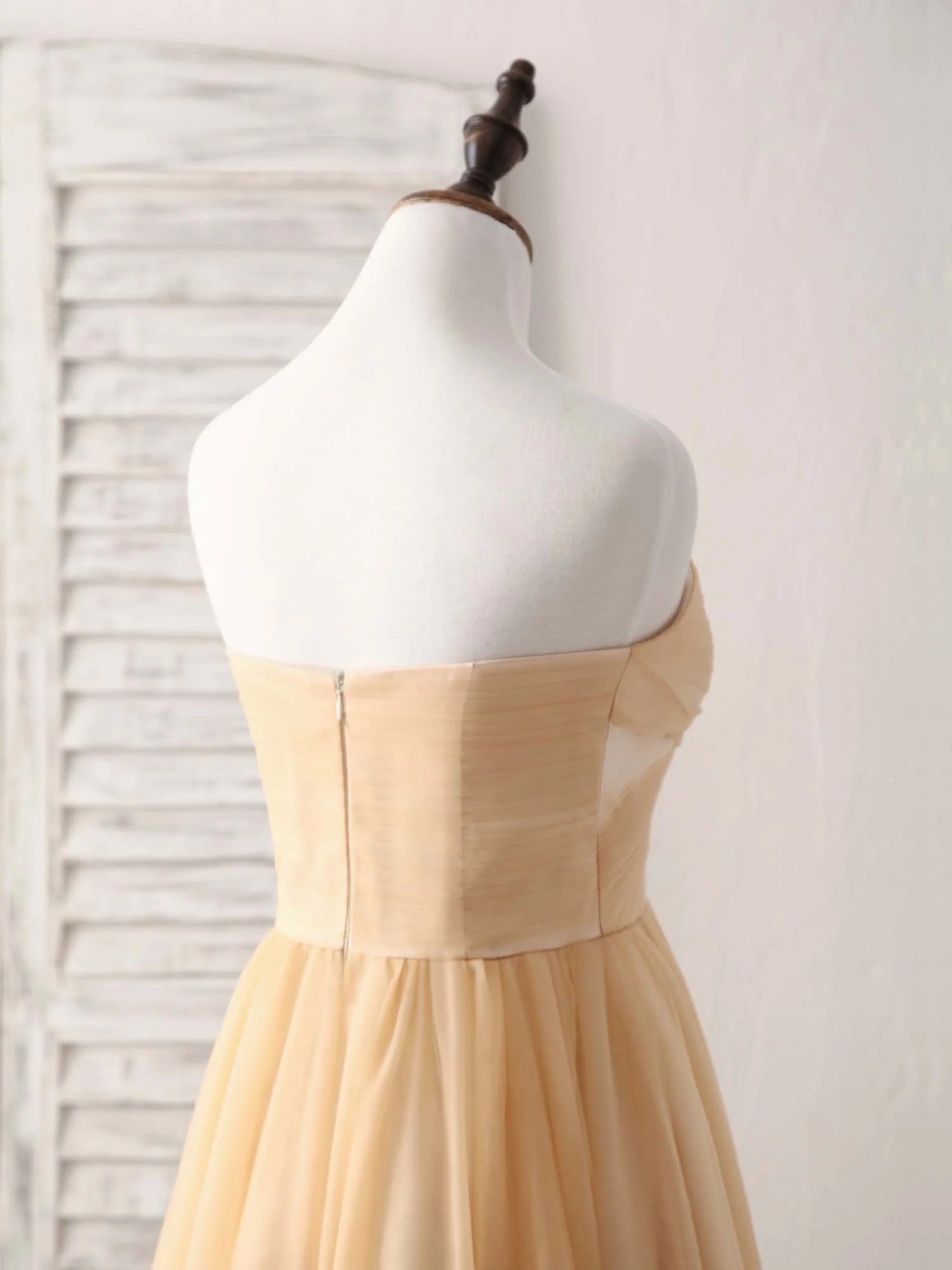 Simple Tulle Champagne Sweetheart Prom Dress Tulle Strapless Bridesmaid Dress