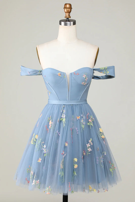 A Line Sweetheart Homecoming Dress with Embroidery