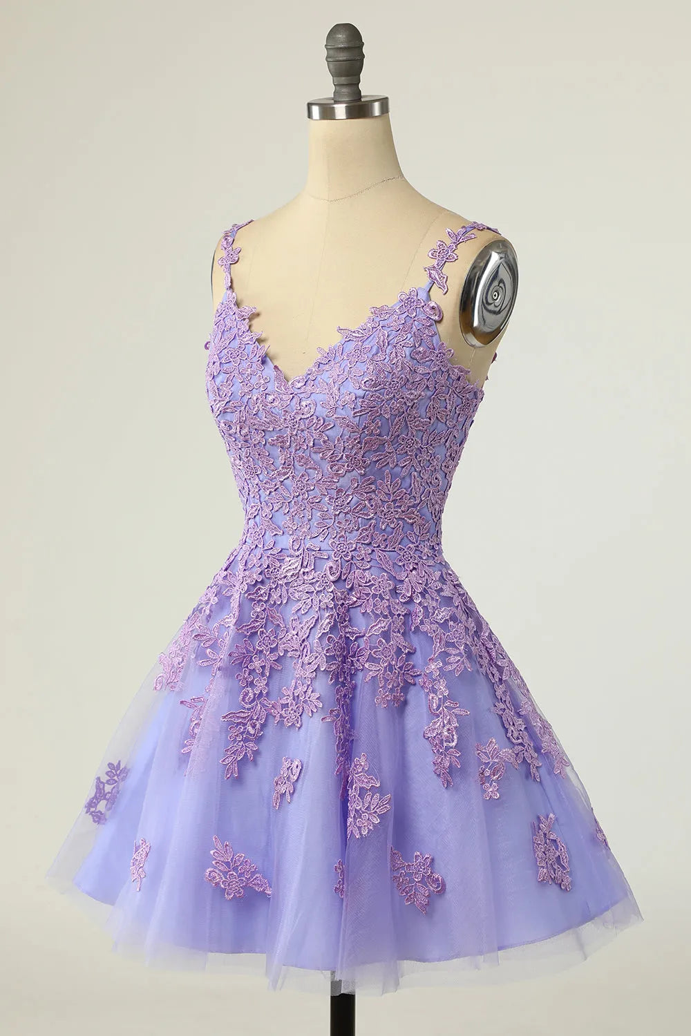 A Line Tulle V-Neck Spaghetti Straps Purple Short Homecoming Dress