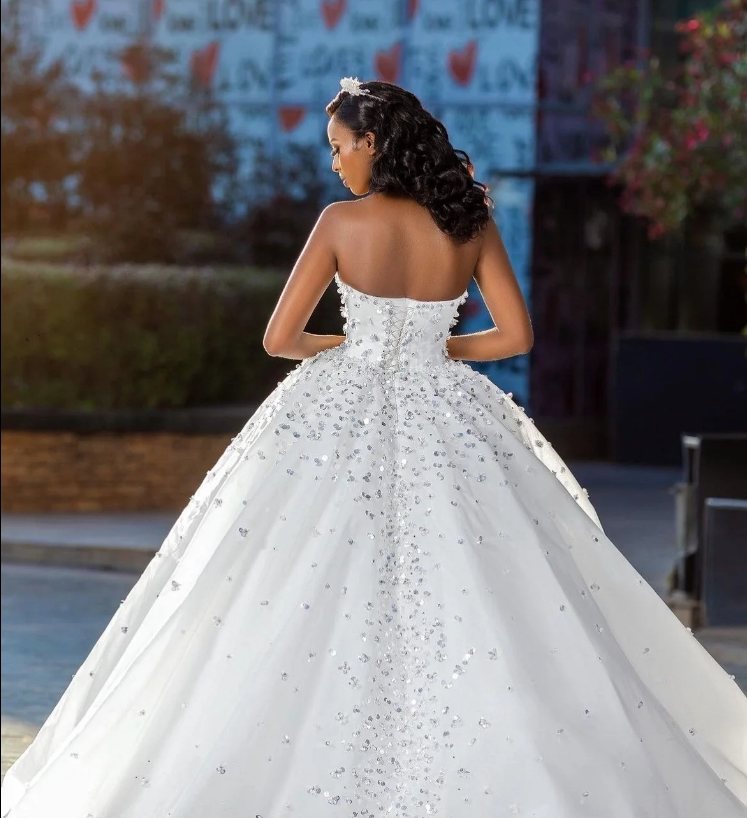 White Strapless Ball Gown Wedding Dress Tulle With Sequins Beads