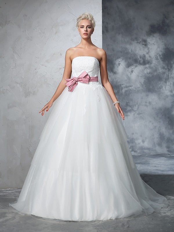 Ball Gown Strapless Bowknot Sleeveless Long Net Wedding Dresses