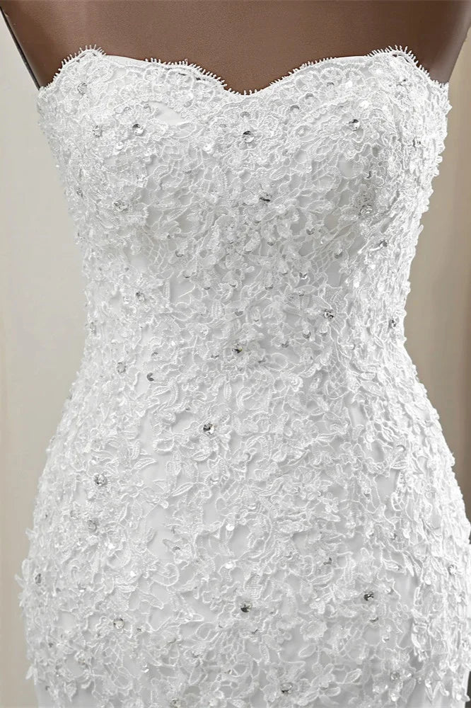 Strapless Lace Appliques Bride Gown Long Mermaid Wedding Gown With Beadings