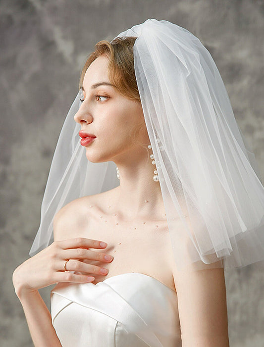 Two-tier Wedding Veil Shoulder Veils with Tier / Pure Color Tulle