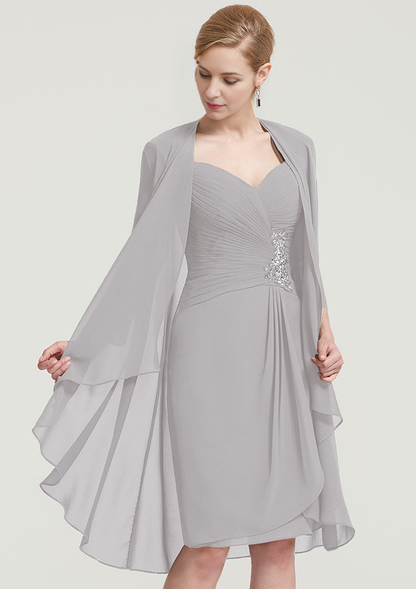 Sheath/Column Scalloped Neck 3/4 Sleeve Knee-Length Chiffon Mother of the Bride Dress With Pleated Beading Appliqued