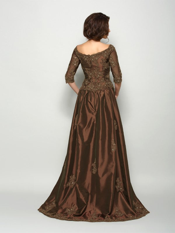 A-Line/Princess Off-the-Shoulder Beading 1/2 Sleeves Long Taffeta Mother of the Bride Dresses