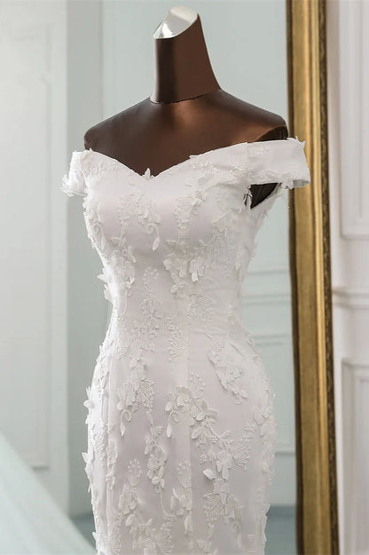 Elegant Off-the-Shoulder Mermaid Long Wedding Gown With Lace Appliques