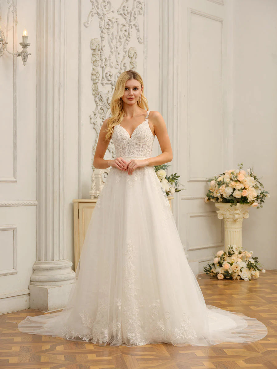 Spaghetti Straps V-Neck Sleeveless Long Wedding Dresses With Appliques