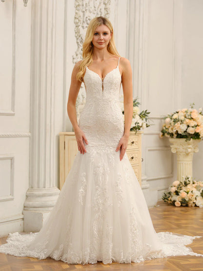 Trumpet/Mermaid Spaghetti Straps Sleeveless Long Wedding Dresses With Appliques