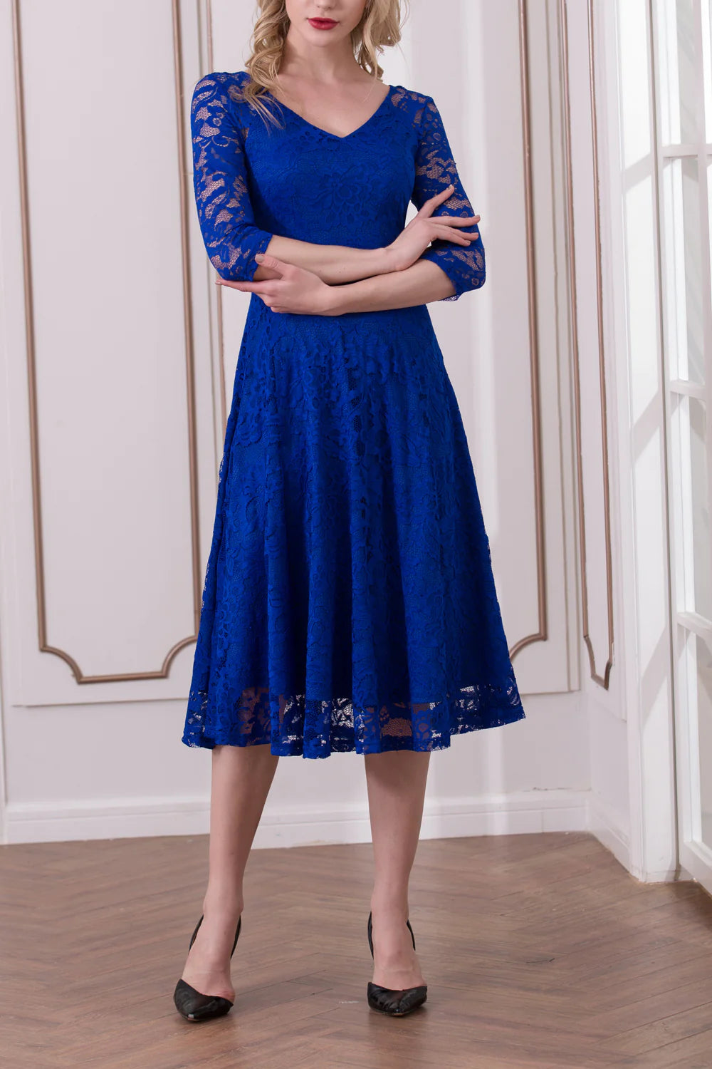 A-Line Mother of the Bride Dress Royal Blue Half Sleeve Lace Dress