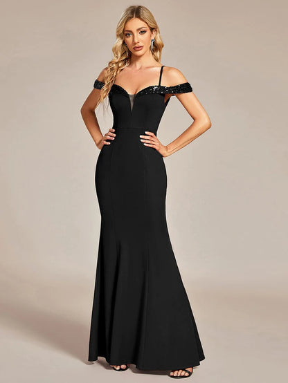 Elegant Fishtail Bodycon Evening Dress with Spaghetti Straps