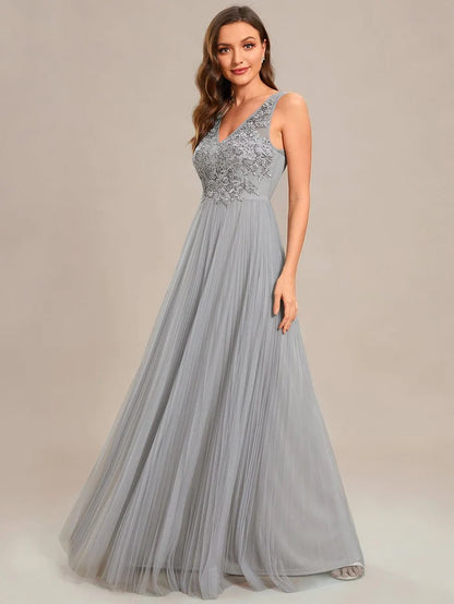 Elegant V-Neck Floor-Length A-Line Tulle Evening Dress