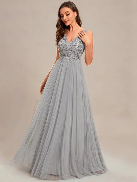 Elegant V-Neck Floor-Length A-Line Tulle Evening Dress