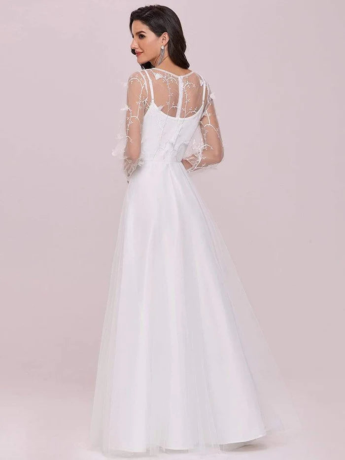 Romantic A-Line Tulle Wedding Dress with Lace Decoration