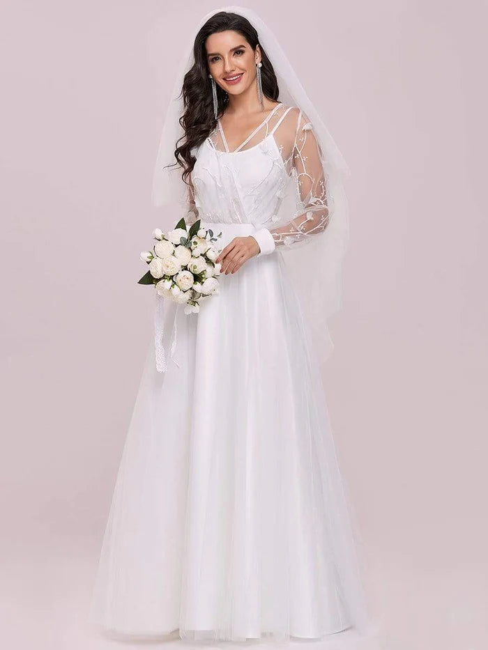 Romantic A-Line Tulle Wedding Dress with Lace Decoration