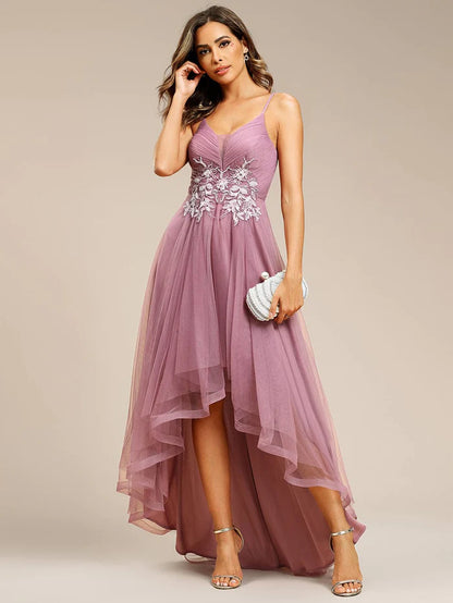 Chic and Stylish Sleeveless Prom Dress with High-Low Hemline