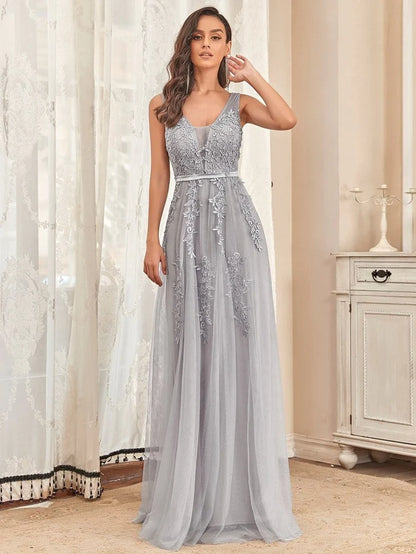 Elegant Sleeveless Applique Flowy Tulle Evening Dress