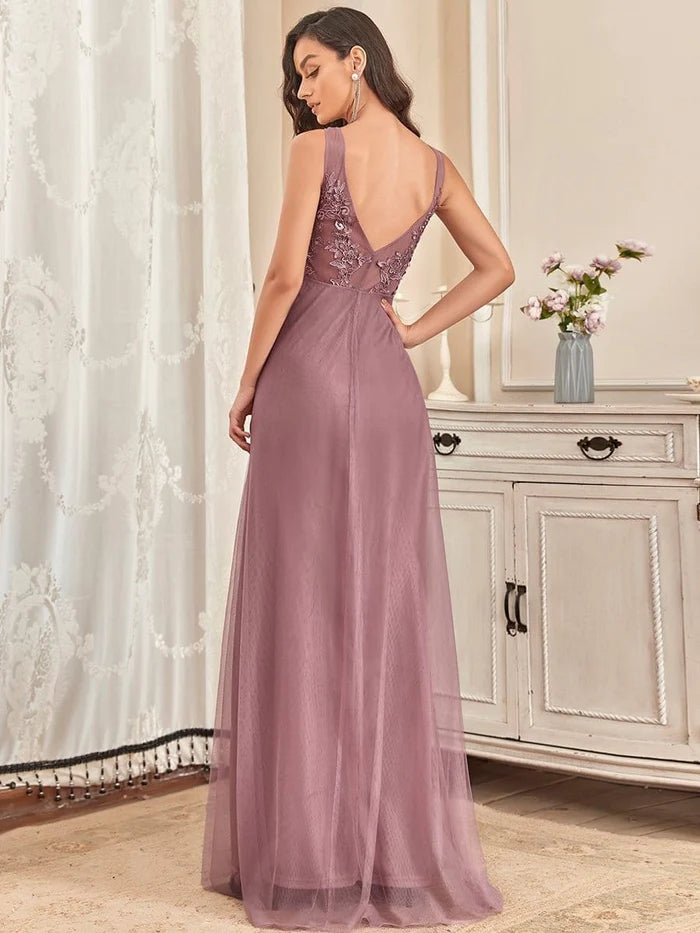 Elegant Sleeveless Applique Flowy Tulle Evening Dress