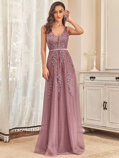 Elegant Sleeveless Applique Flowy Tulle Evening Dress