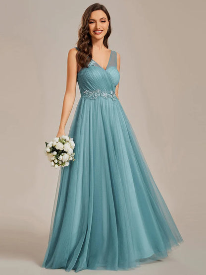 Elegant V-Neck Applique Maxi Bridesmaid Dress