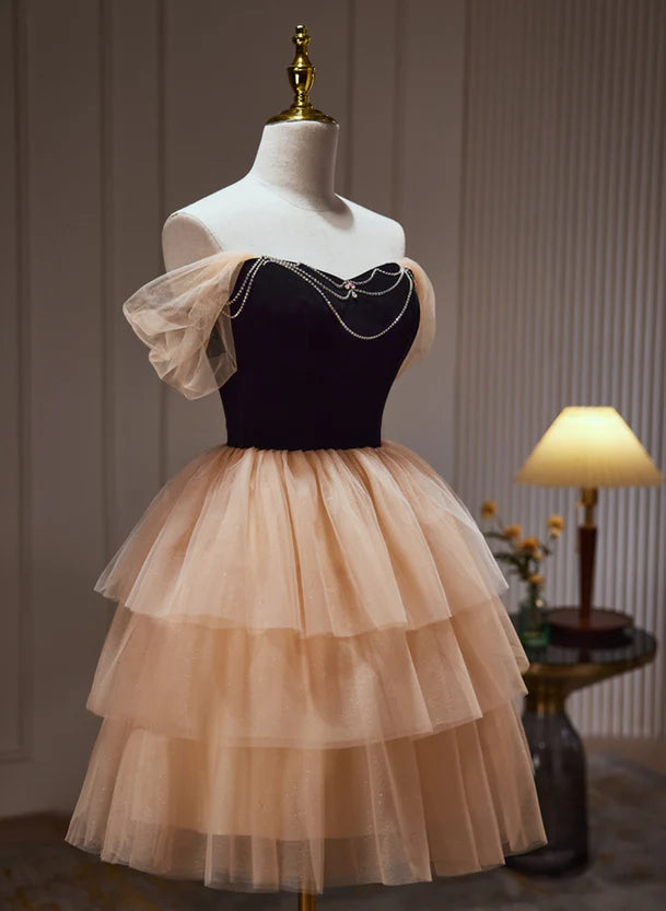 Champagne and Black Sweetheart Short Formal Dress Tulle Homecoming Dress