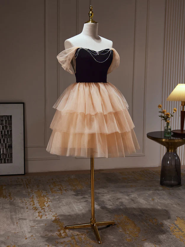 Champagne and Black Sweetheart Short Formal Dress Tulle Homecoming Dress