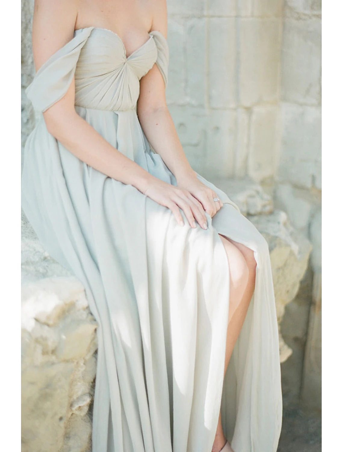 A-Line Bridesmaid Dress Sweetheart Neckline Short Sleeve Furcal Floor Length Chiffon with Pleats / Split Front