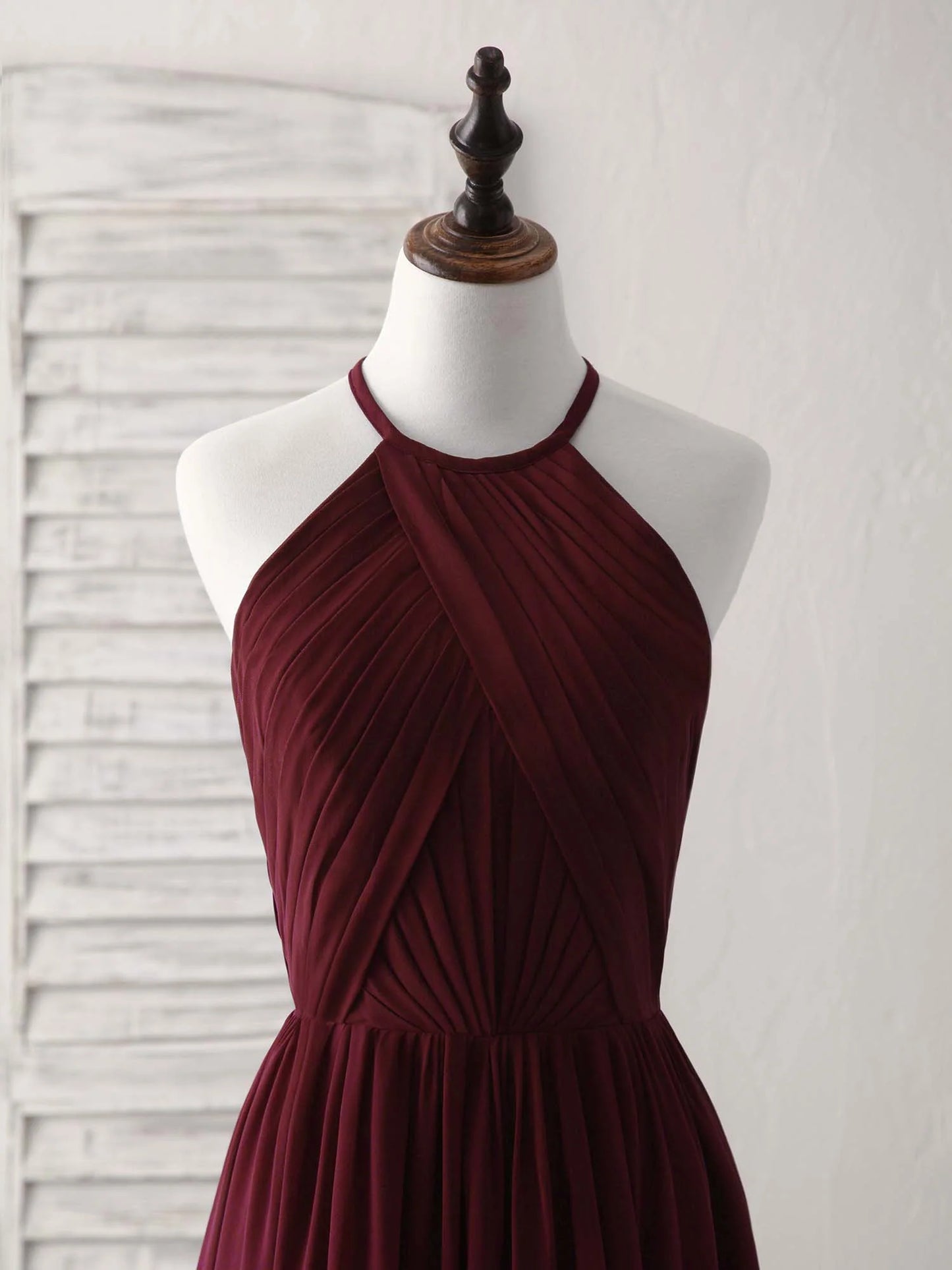 Simple A-Line Burgundy Chiffon Long Prom Dress Halterneck Evening Dress