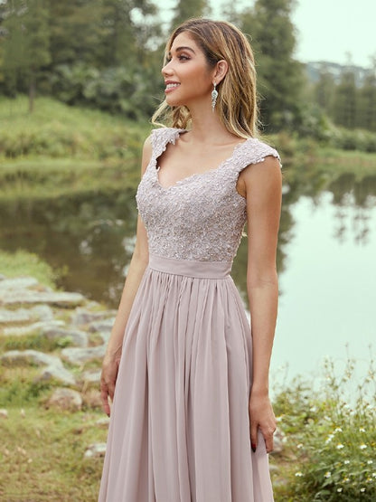 A-Line/Princess Chiffon Applique Sweetheart Sleeveless Floor-Length Bridesmaid Dresses