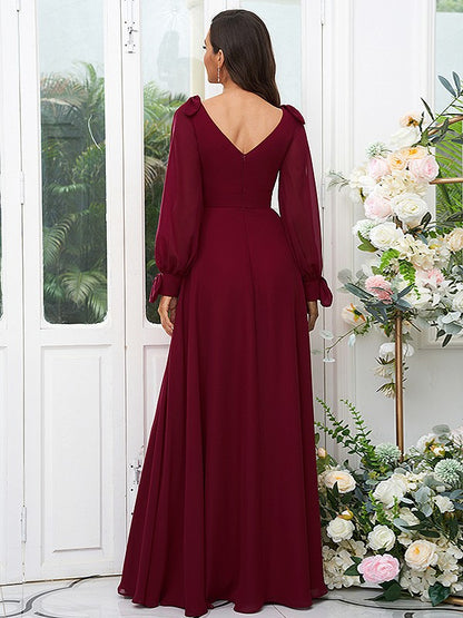 A-Line/Princess Chiffon Bowknot V-neck Long Sleeves Floor-Length Bridesmaid Dresses