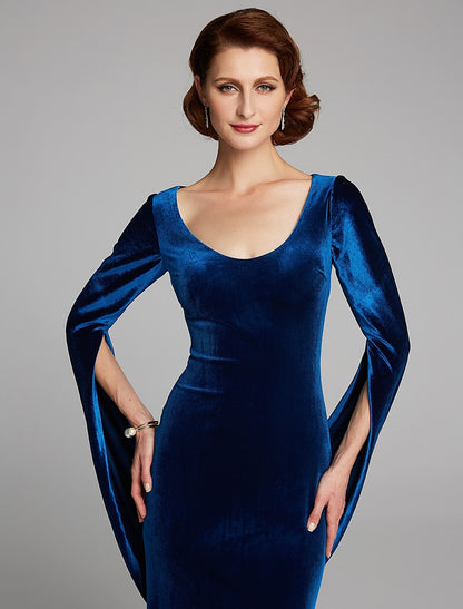 Mermaid / Trumpet Mother of the Bride Dress Vintage Plus Size Sexy Scoop Neck Sweep / Brush Train Velvet Long Sleeve with Pleats